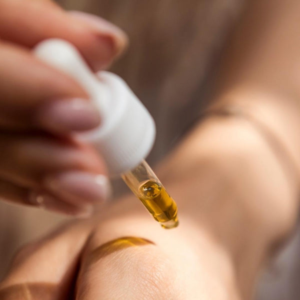 DE ARRIBA A ABAJO · Kit de aceites naturales - WEAREMAMMAS